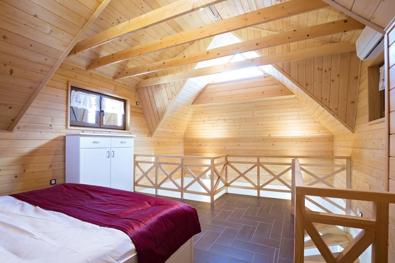 Etno Naselje Vrdnicka Kula Bed and Breakfast Vrdnik Buitenkant foto